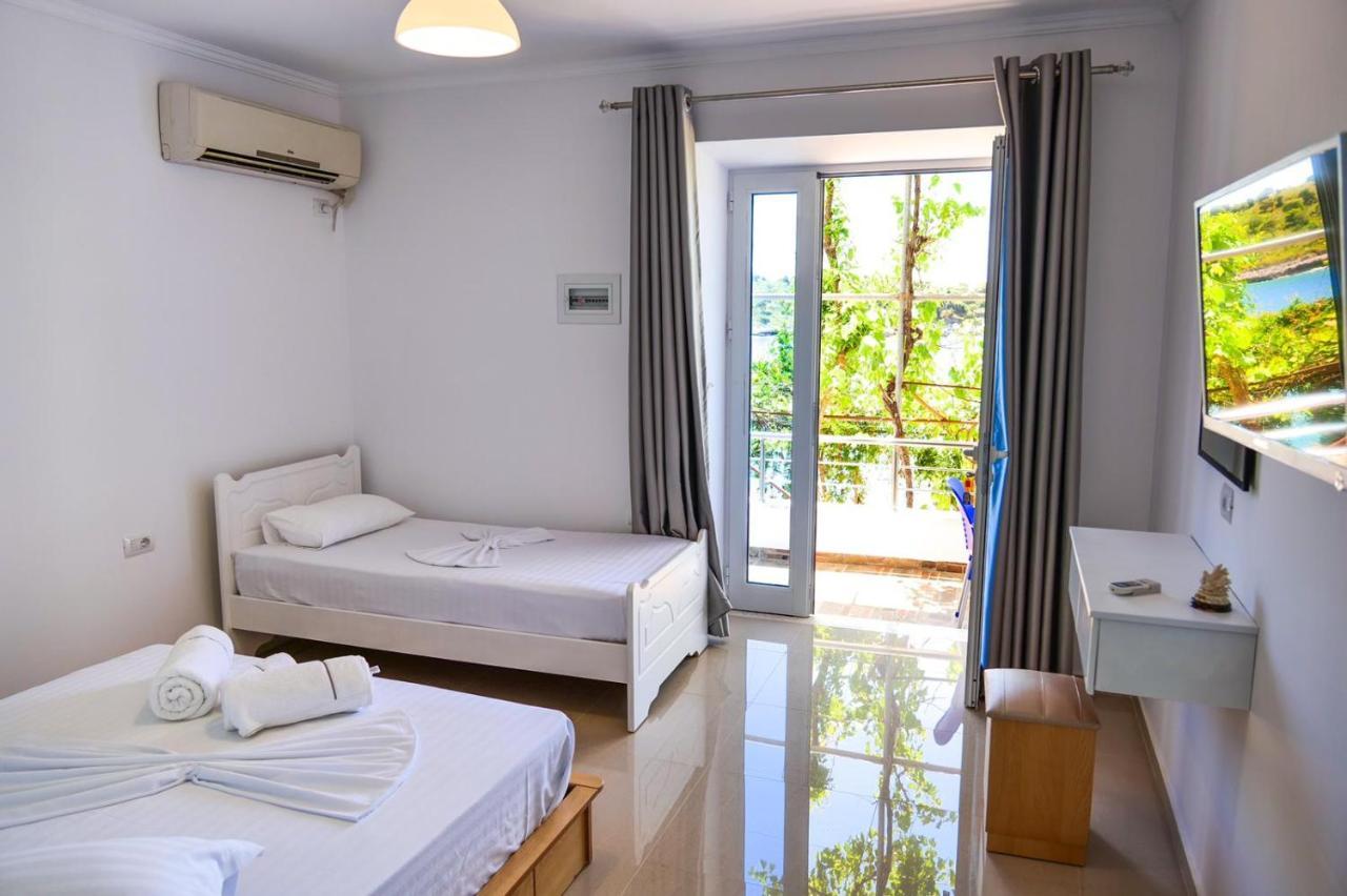 Villa Xhefri Sarande Exterior photo